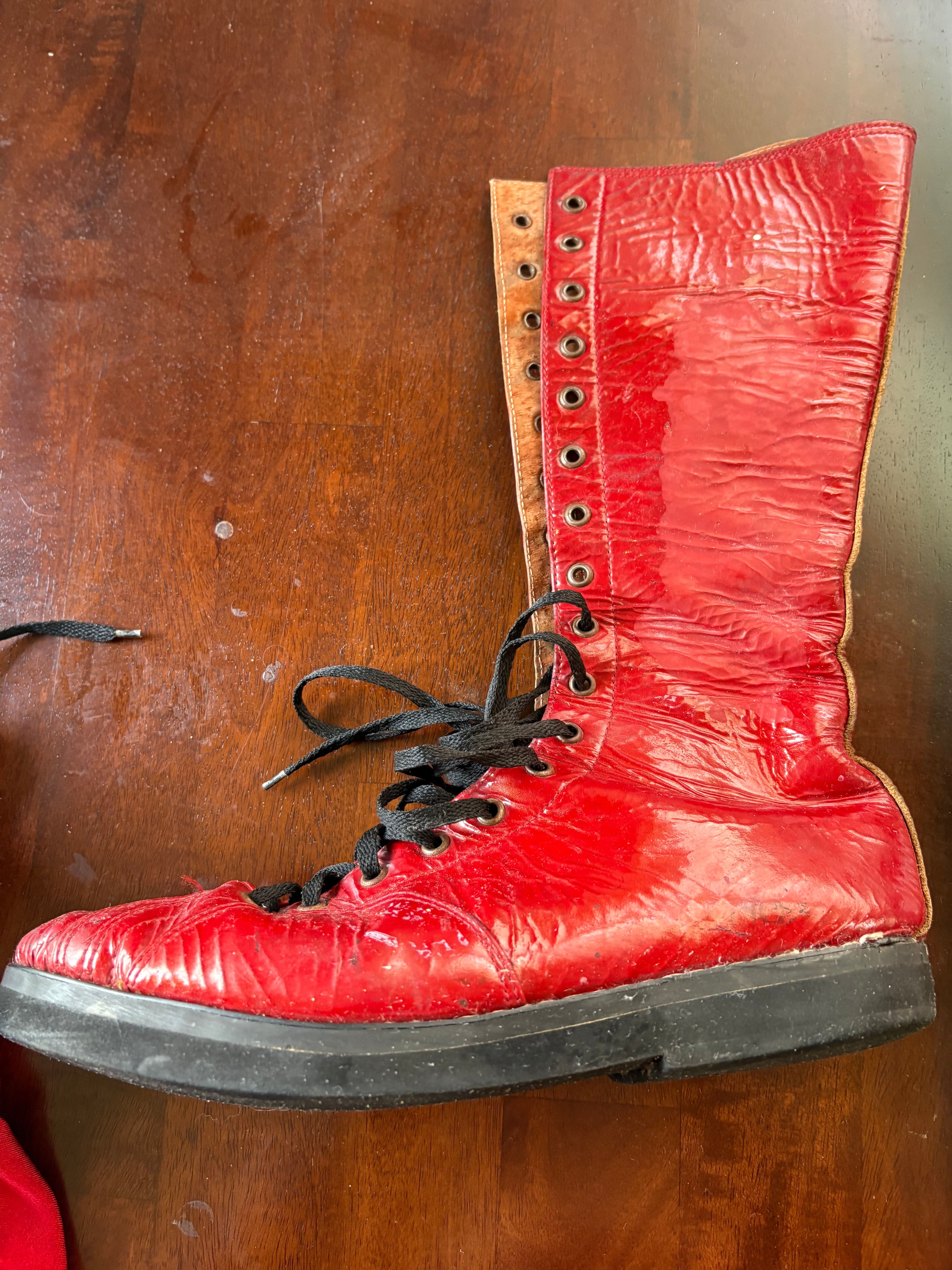 Ring Worn WWE OVW Disciple Damian Boots & Butcher