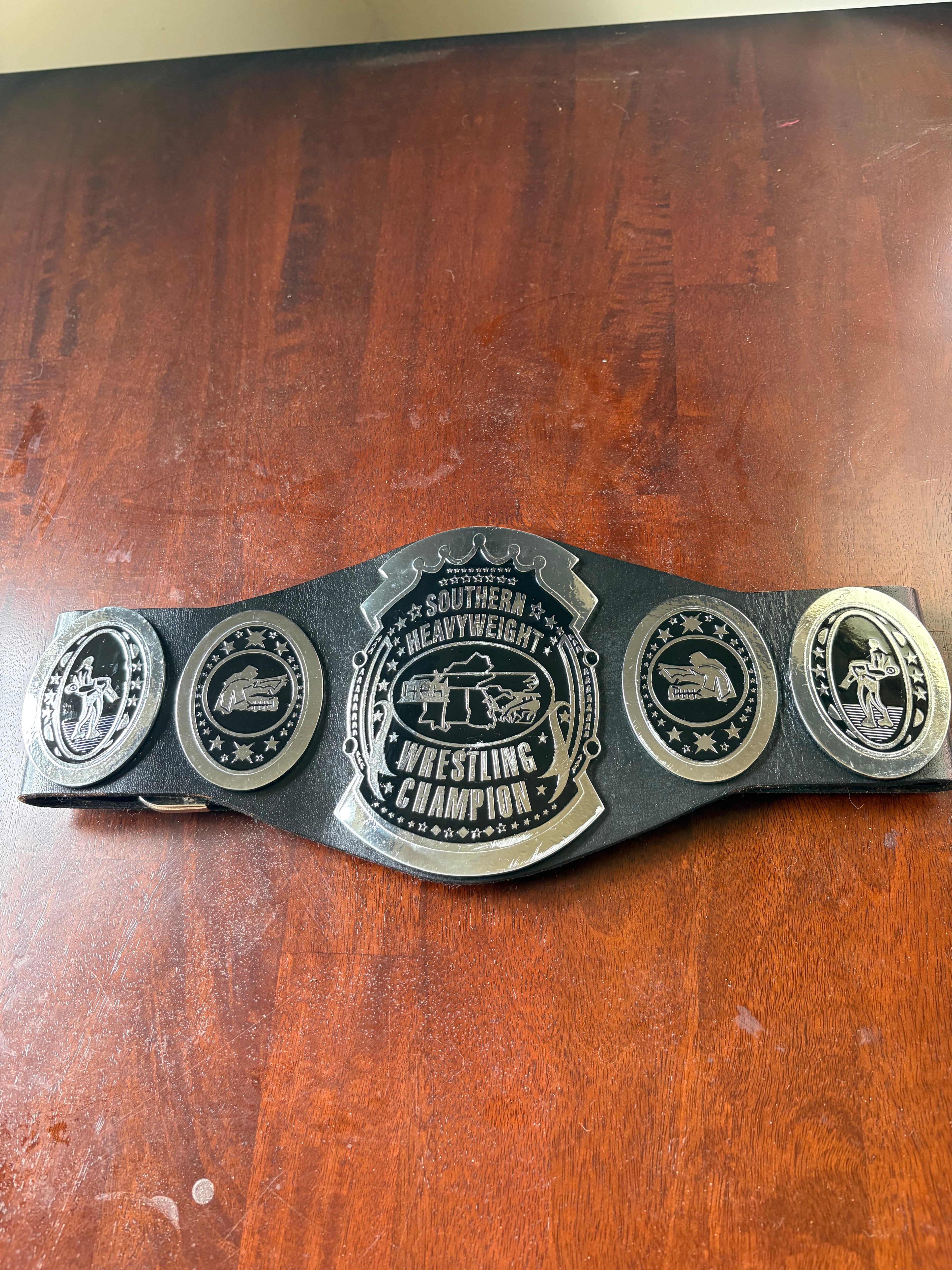 Ring used Southern Title Belt
